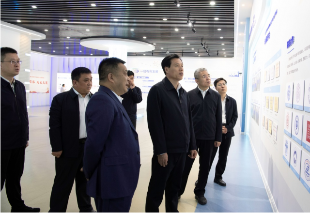 济宁市委常委、组织部部长、统战部部长庞建栋到易游体育调研